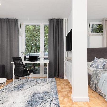 Apartments Warsaw Grzybowska By Noclegi Renters Ngoại thất bức ảnh